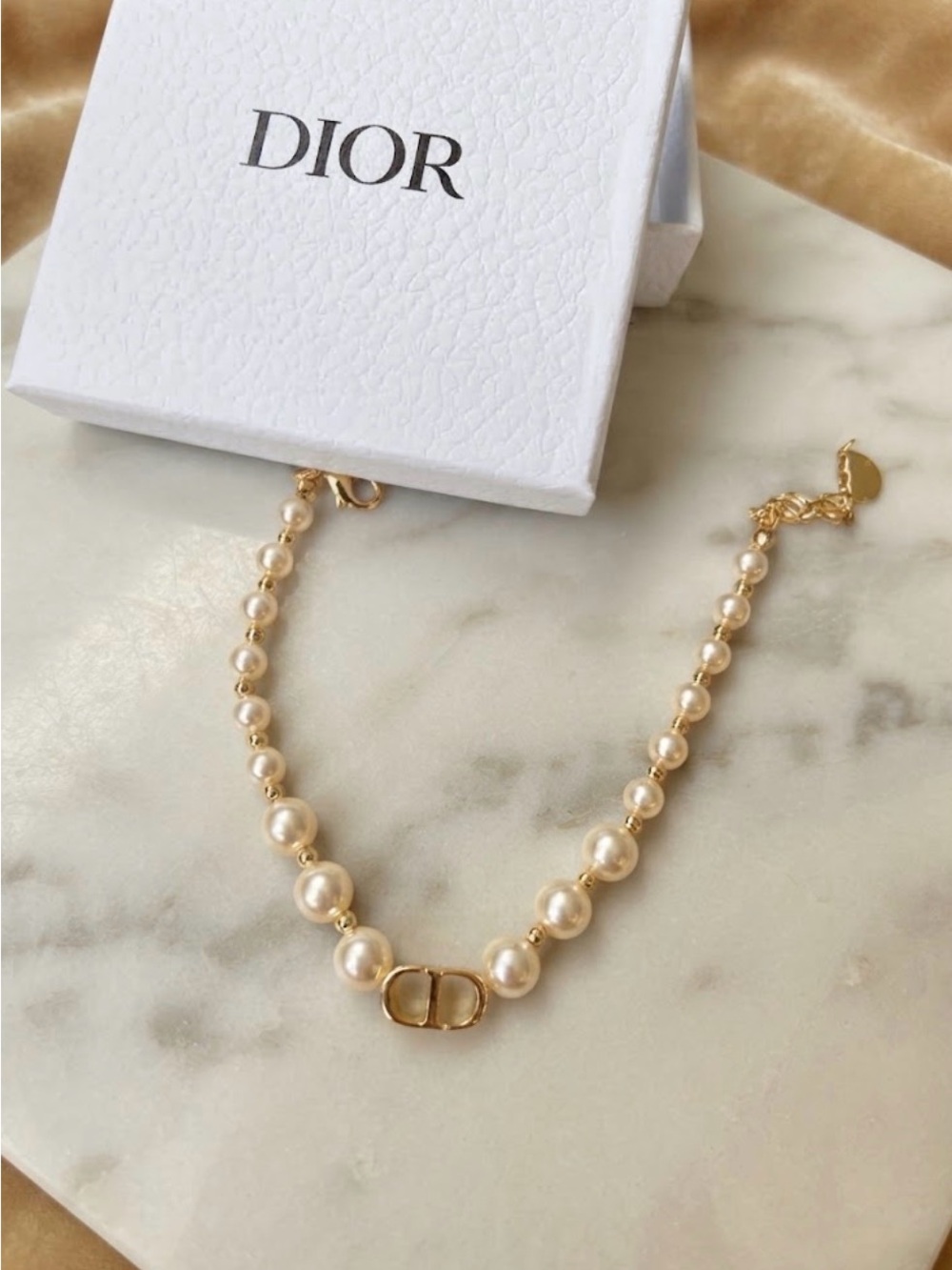 Dior 30 Montaigne Gold & Resin Pearl Bracelet New in Box with Bag, no tag